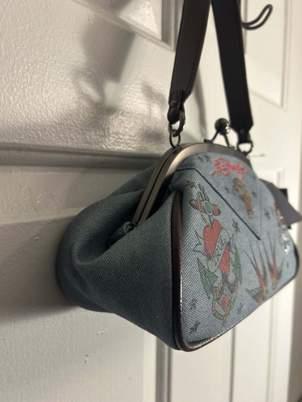Ed Hardy Tattoo Print Denim Kisslock Shoulder Bag Style EHH486-42-DEO - Picture 2 of 6